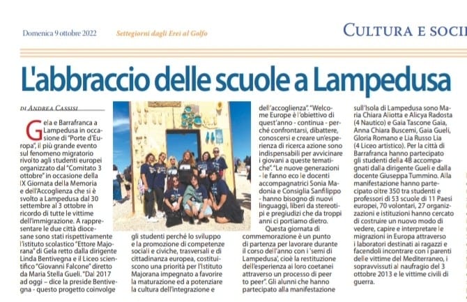 L’abbraccio delle scuola a Lampedusa