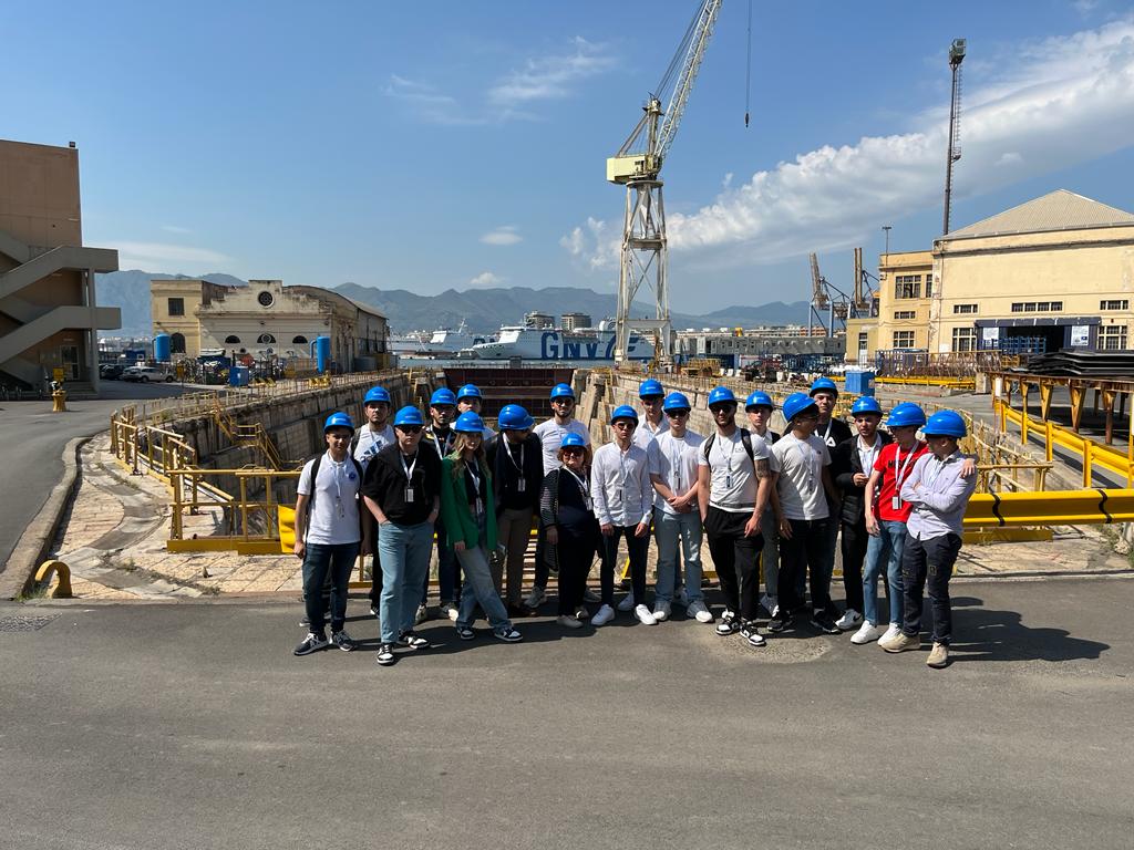 Visita presso gli stabilimenti di Fincantieri